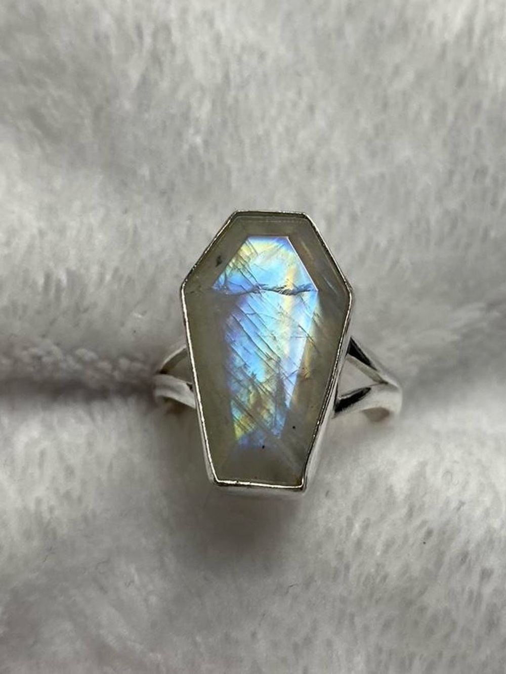 925 Silver Rainbow Moonstone Coffin Ring in Iridescent Blue